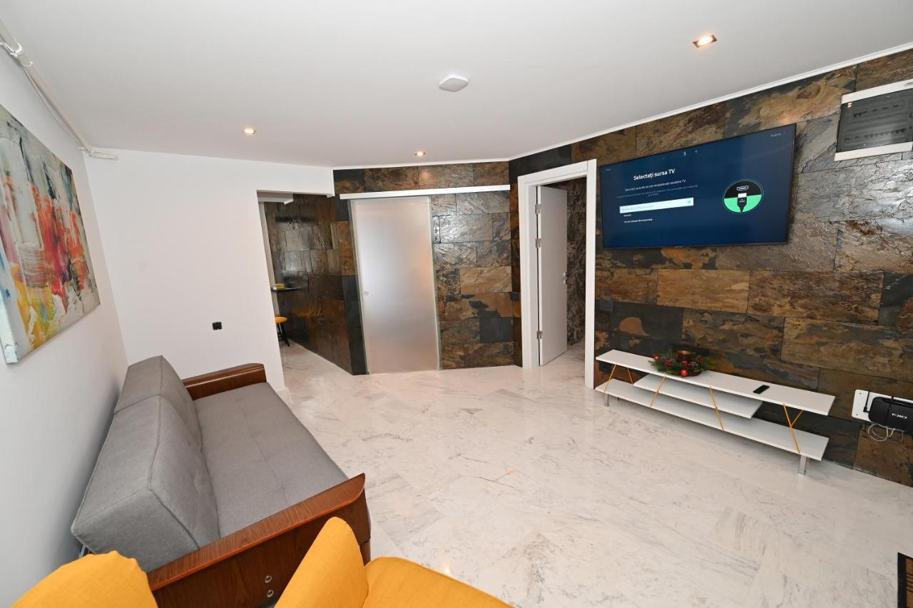 R&B Apartments Predeal Exterior photo
